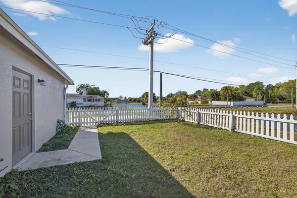 $570,000 | 2501 Southeast Mariposa Avenue, Port St. Lucie, FL 34952