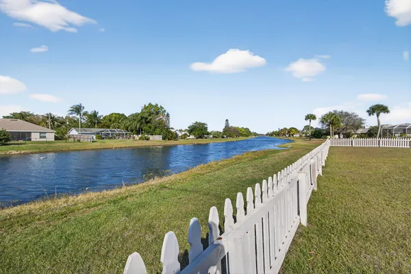 $570,000 | 2501 Southeast Mariposa Avenue, Port St. Lucie, FL 34952