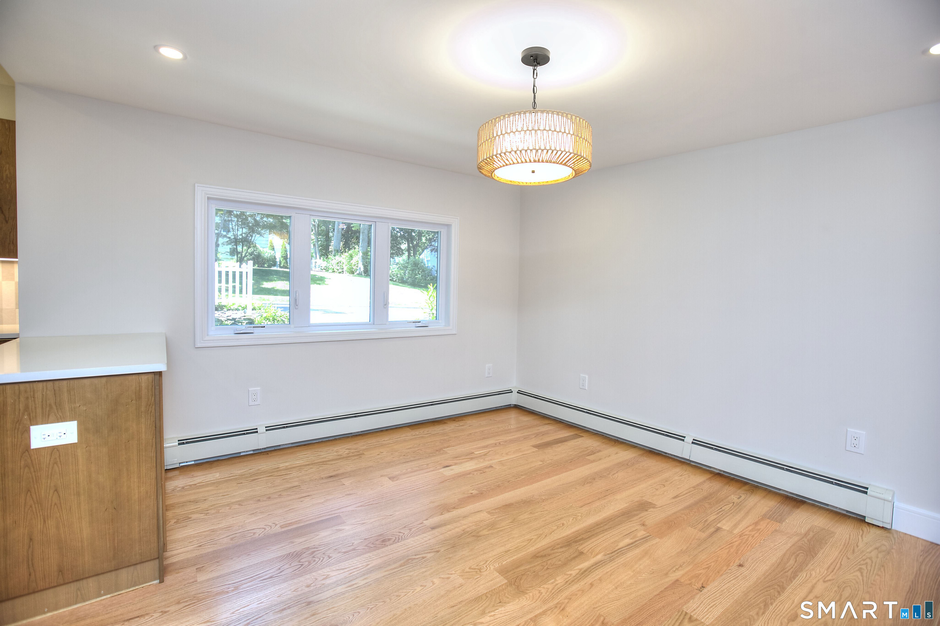 128 Linley Drive Fairfield, CT 06825 - Photo 16 of 39