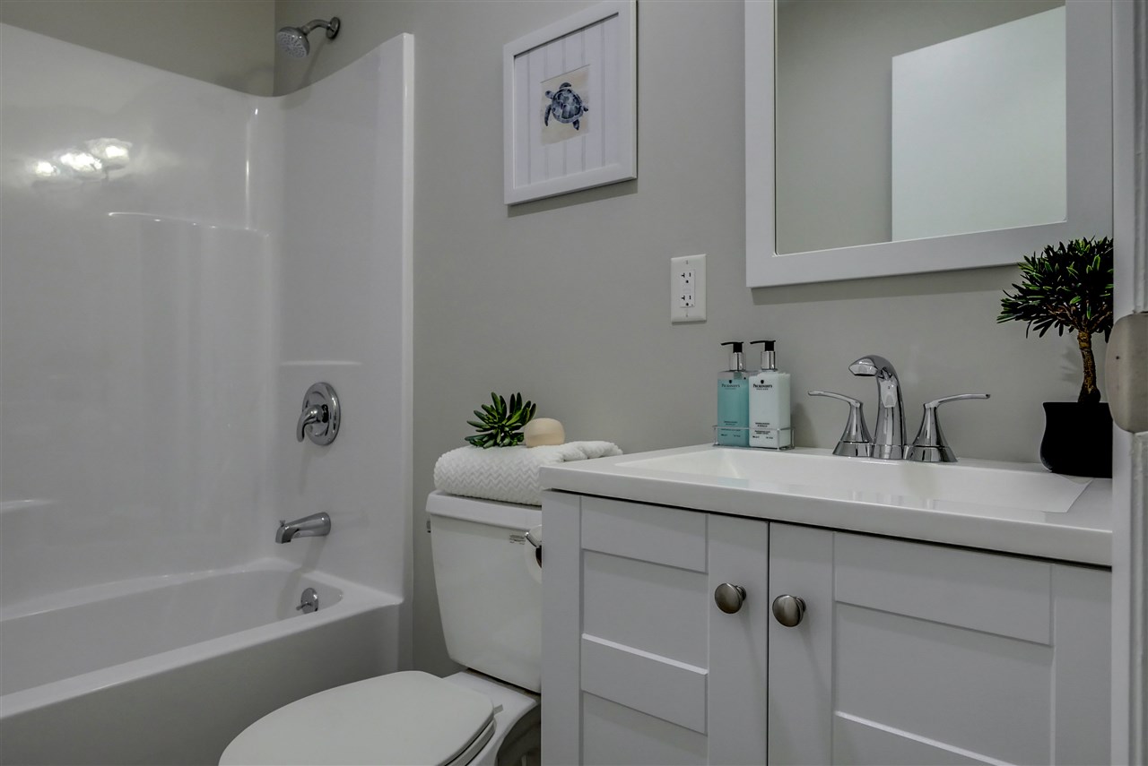 5 Strawberry Bank Road, Unit 3 Nashua, NH 03062 - Photo 14 of 19