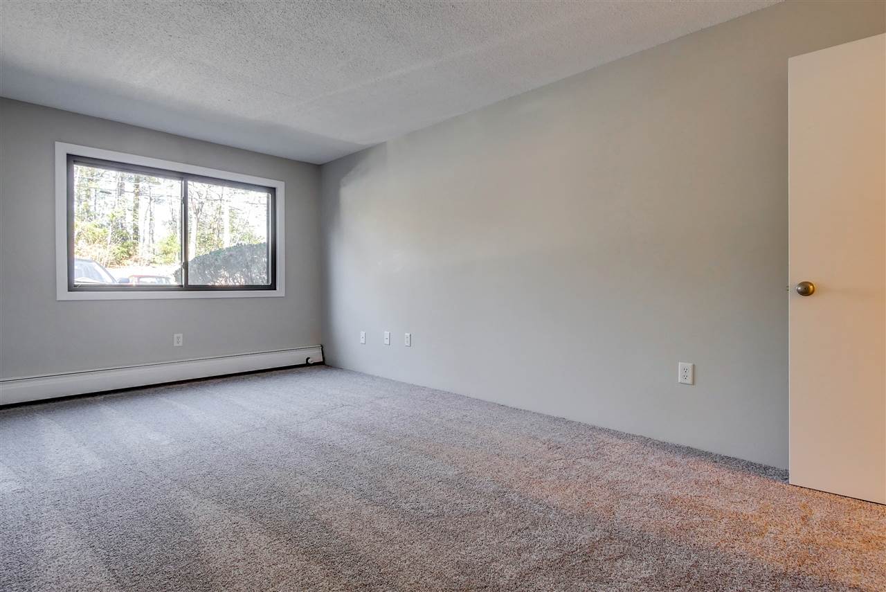 5 Strawberry Bank Road, Unit 3 Nashua, NH 03062 - Photo 10 of 19