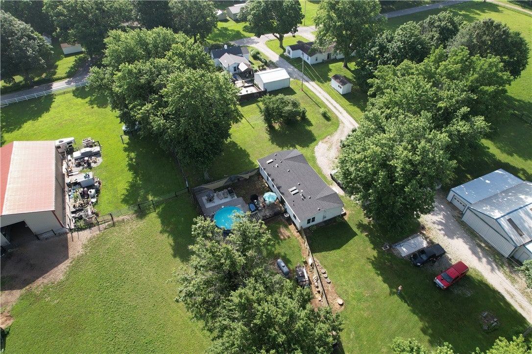 7646 Hendricks Lane Decatur, IL 62521 - Photo 4 of 26 Gallery Image 4