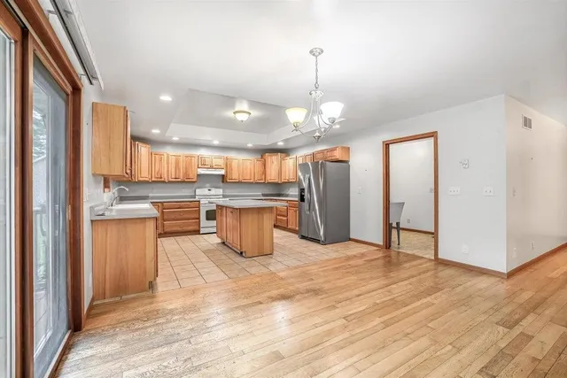 $499,900 | 3467 Country View Drive, Delavan, WI 53115