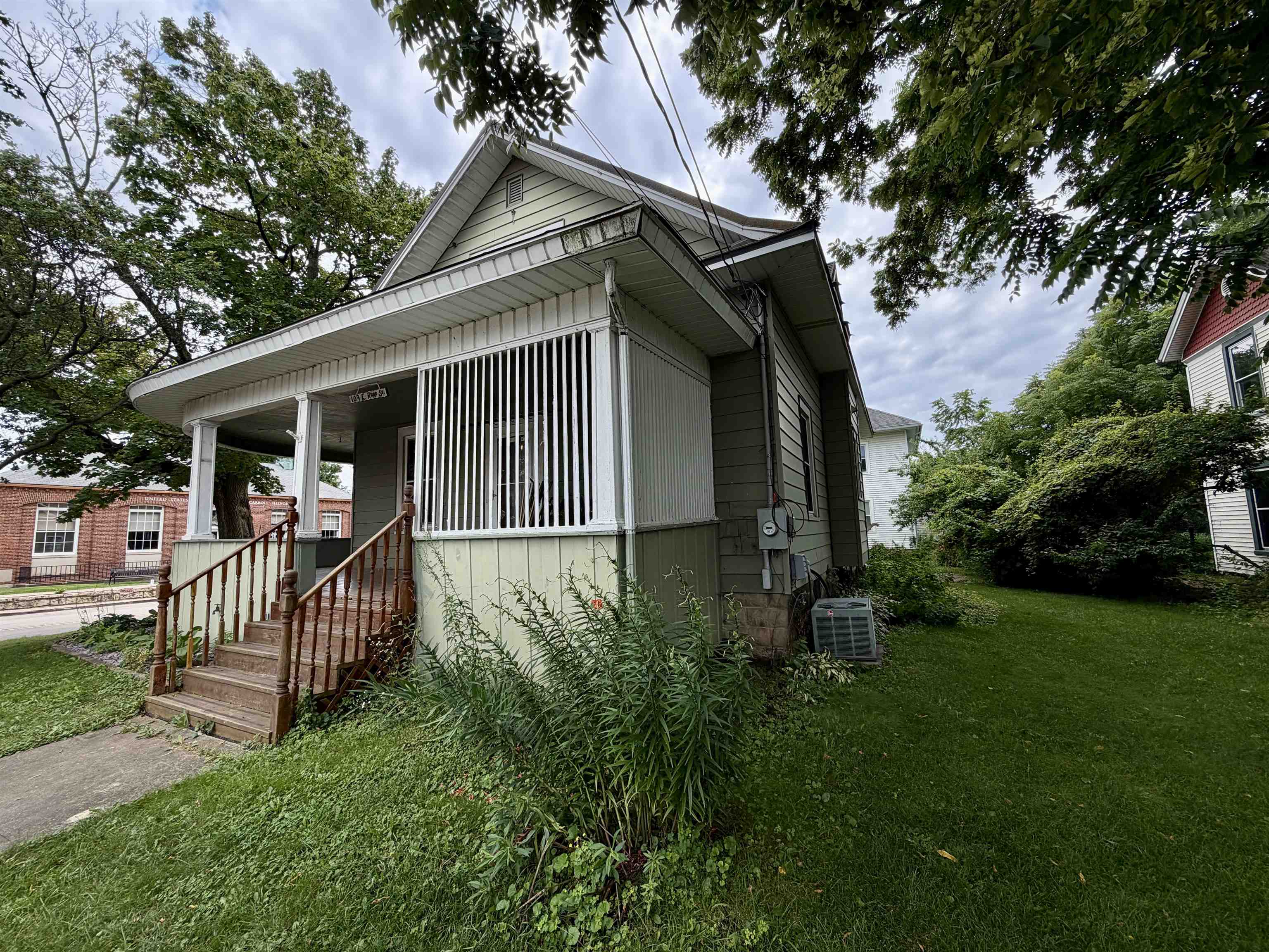 109 East Rapp Street Mount Carroll, IL 61053 - Photo 25 of 32 Gallery Image 25