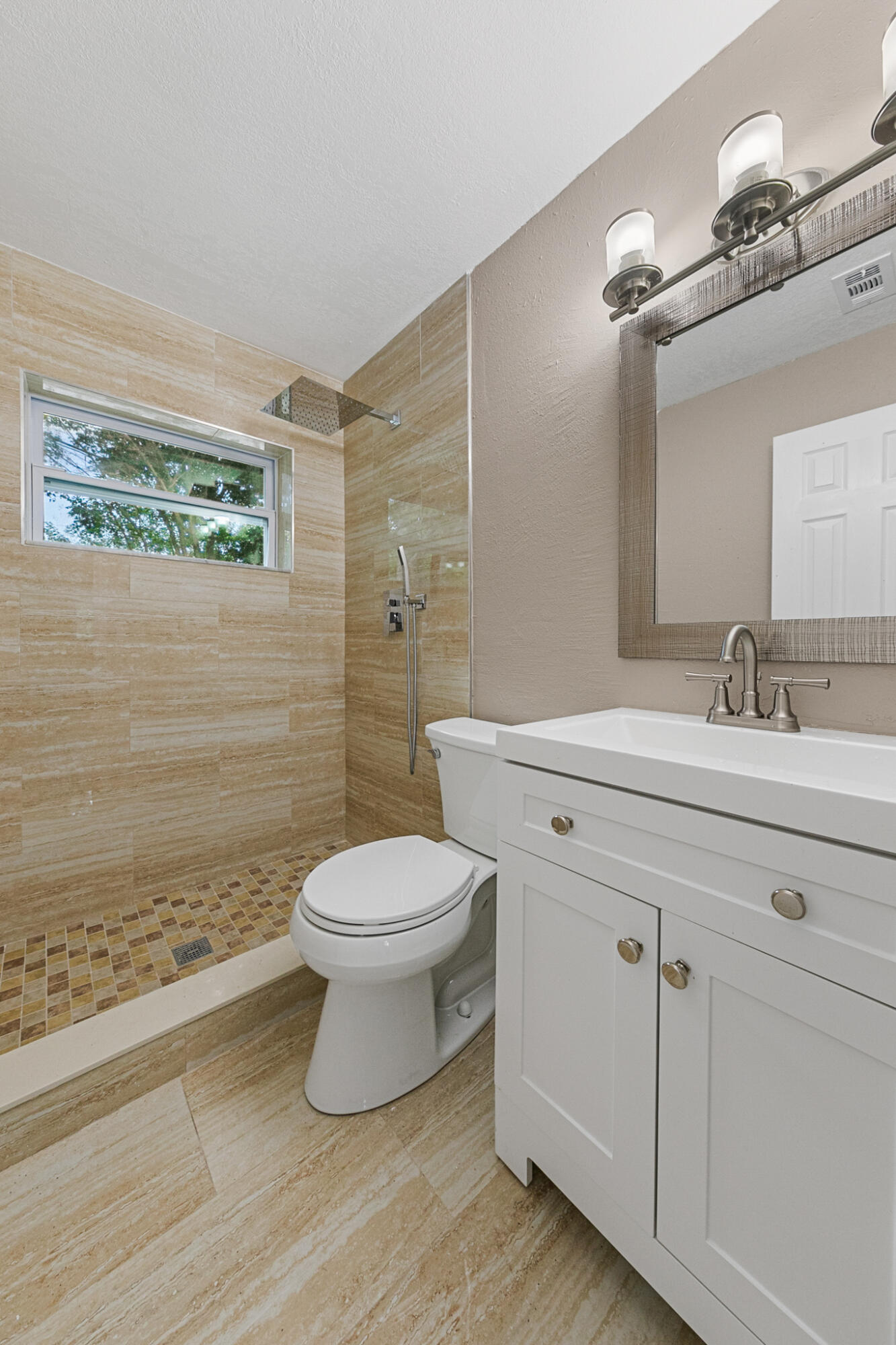 2230 King Richard Road Melbourne, FL 32935 - Photo 19 of 31 20240722 2230 King Richard Rd Melbourne