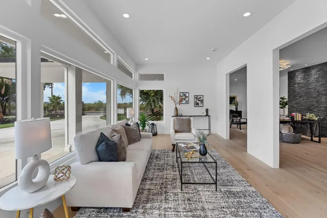 $1,850,000 | 20540 North Davis Road, Lodi, CA 95242