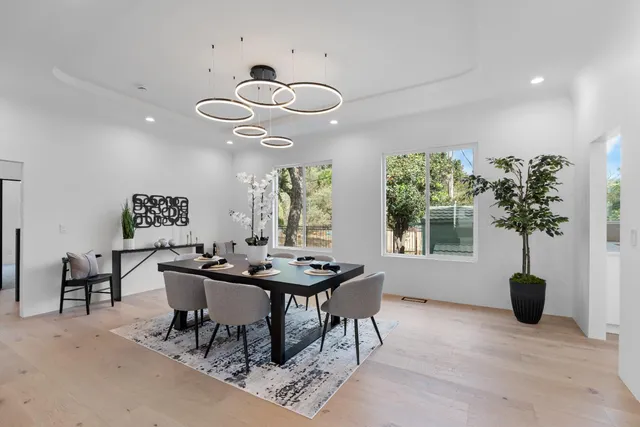 $1,850,000 | 20540 North Davis Road, Lodi, CA 95242