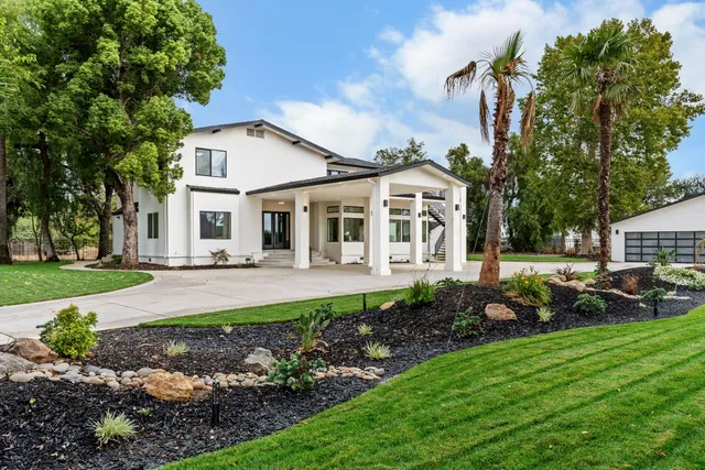 $1,650,000 | 20540 North Davis Road, Lodi, CA 95242