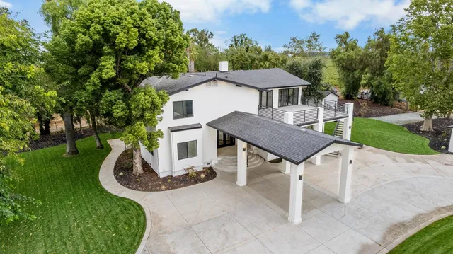 $1,650,000 | 20540 North Davis Road, Lodi, CA 95242