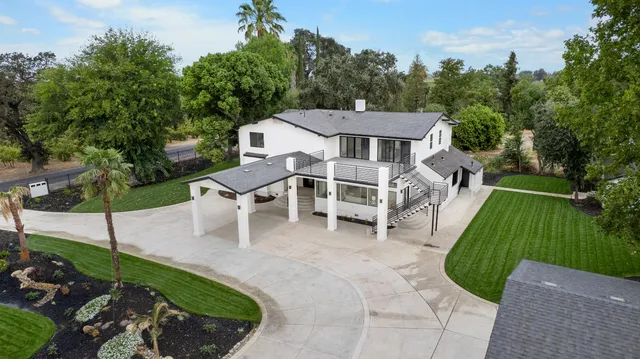 $1,650,000 | 20540 North Davis Road, Lodi, CA 95242