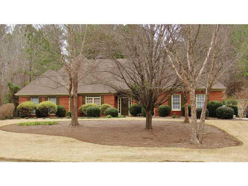 545 Devonshire Farms Way Milton, GA 30004 - Photo 1 of 1 Exterior Front. New exterior paint, new roof