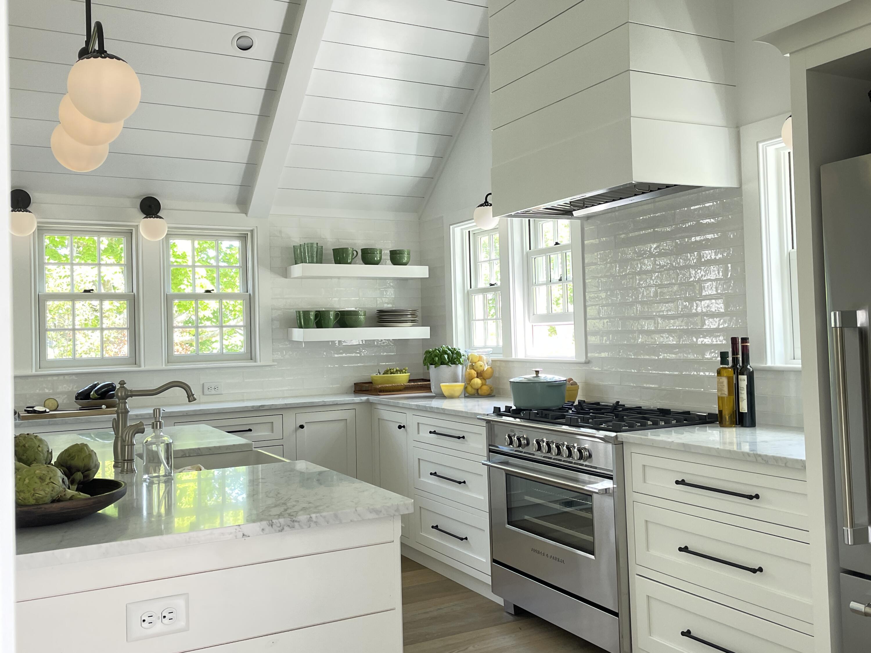 29 Salten Point Road Barnstable, MA 02630 - Photo 5 of 23 29 Salten kitchen