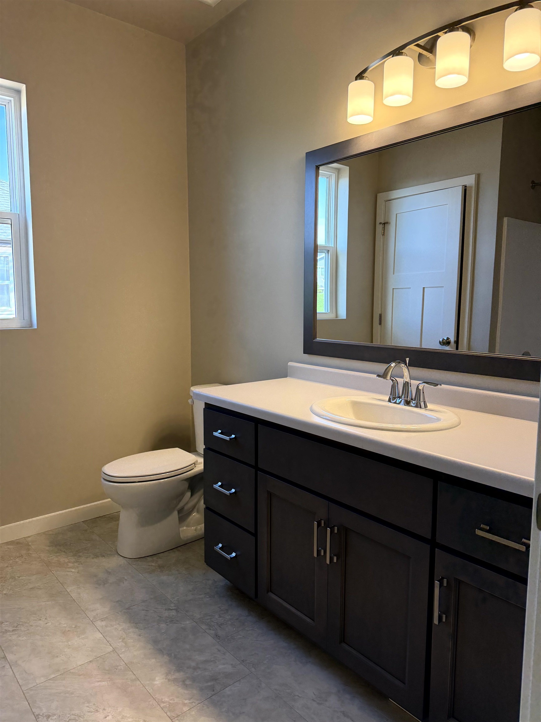 1415 Divinity Drive De Pere, WI 54115 - Photo 16 of 20