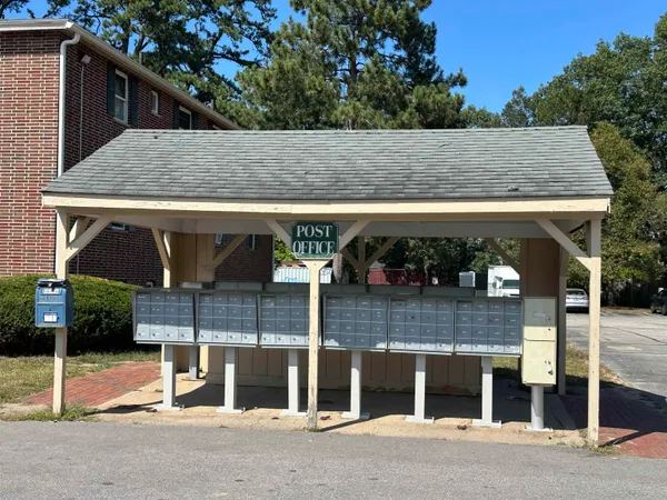 $159,000 | 171 Loudon Road, Unit 7, Concord, NH 03301