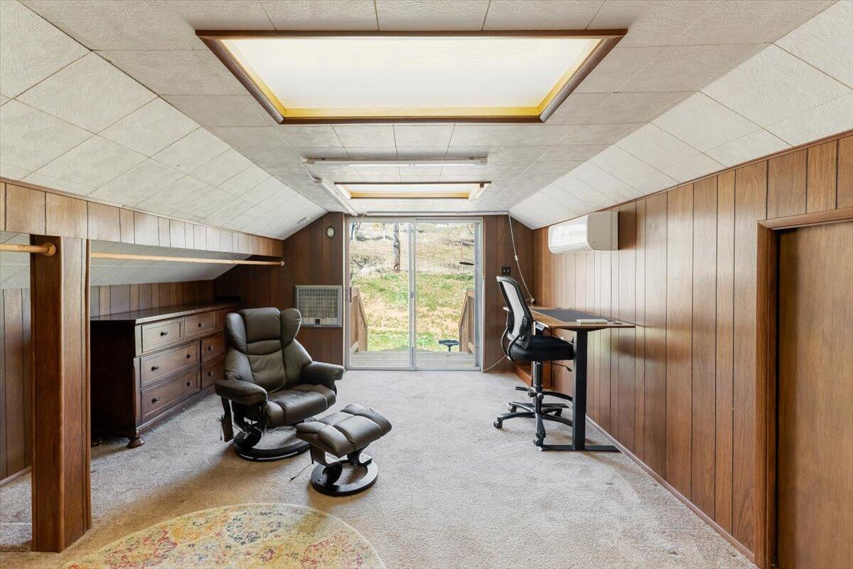 402 Greenhorn Road Yreka, CA 96097 - Photo 16 of 36 16-402 Greenhorn Rd 16