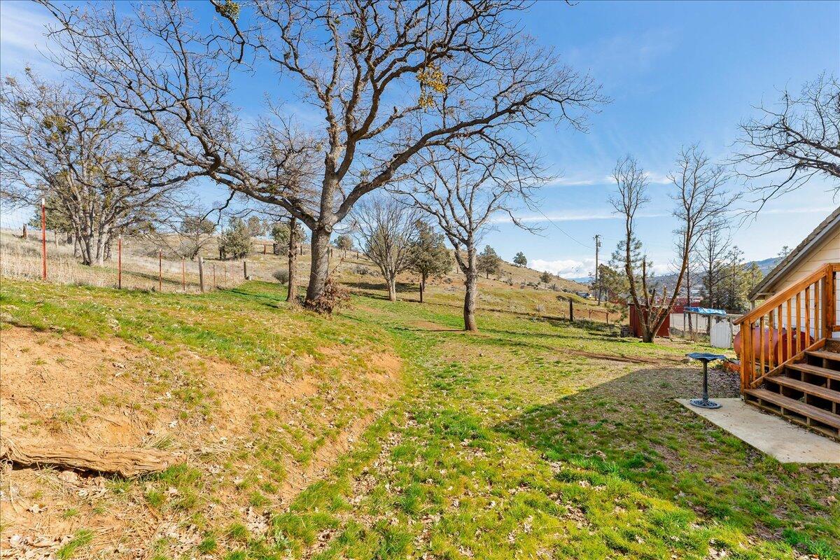 402 Greenhorn Road Yreka, CA 96097 - Photo 17 of 36 17-402 Greenhorn Rd 17