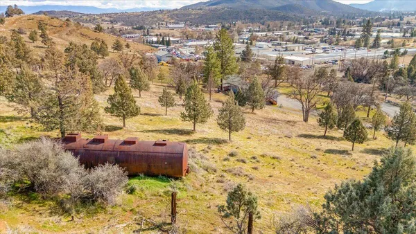 $439,000 | 402 Greenhorn Road, Yreka, CA 96097