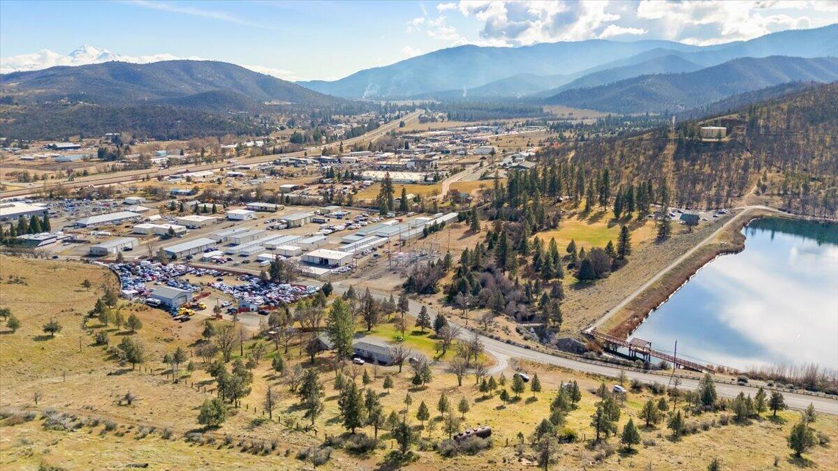 402 Greenhorn Road Yreka, CA 96097 - Photo 32 of 36 31-402 Greenhorn Rd 31