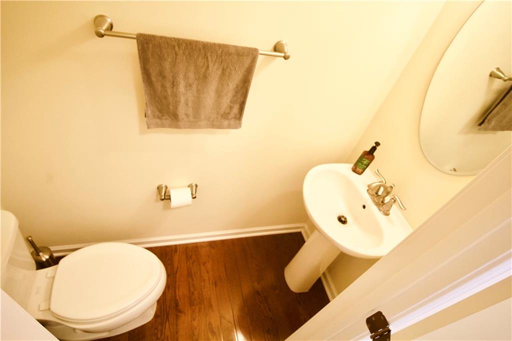 400 Rosecliff Road Wexford, PA 15090 - Photo 19 of 23 Gallery Image 19