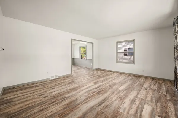 $360,000 | 3347 Meadow Trail West, DeKalb, IL 60115