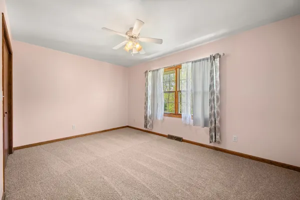 $360,000 | 3347 Meadow Trail West, DeKalb, IL 60115