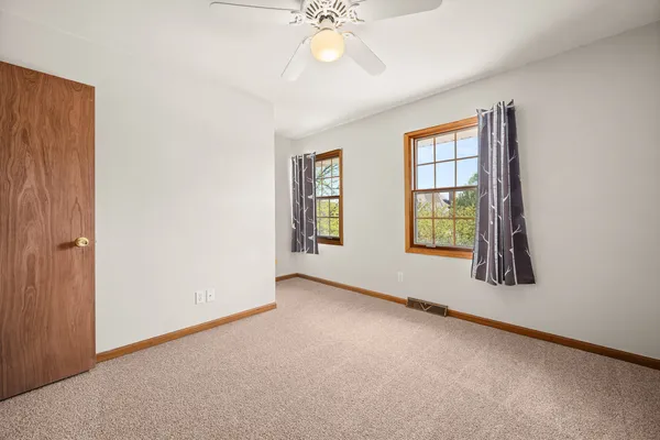 $360,000 | 3347 Meadow Trail West, DeKalb, IL 60115
