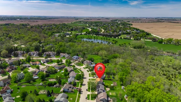 $360,000 | 3347 Meadow Trail West, DeKalb, IL 60115