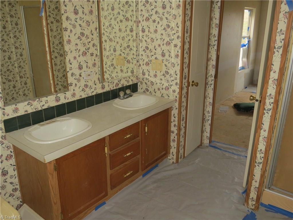 11181 Park Springs Road Ruffin, NC 27326 - Photo 16 of 21 Gallery Image 16