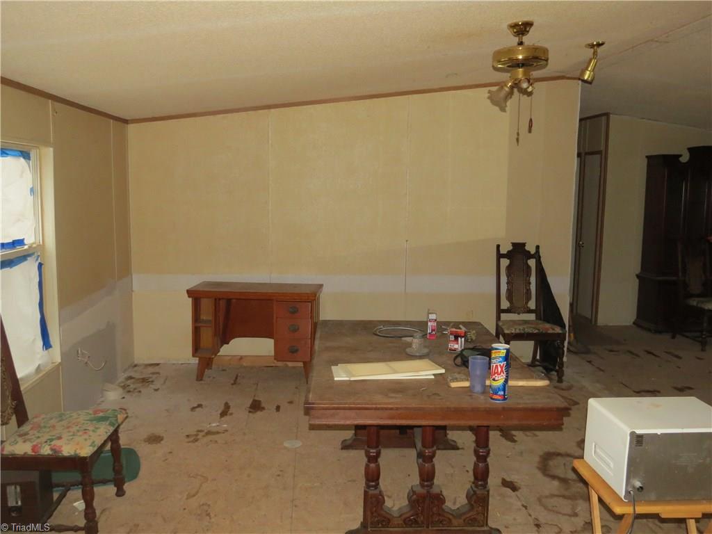 11181 Park Springs Road Ruffin, NC 27326 - Photo 6 of 21 Gallery Image 6