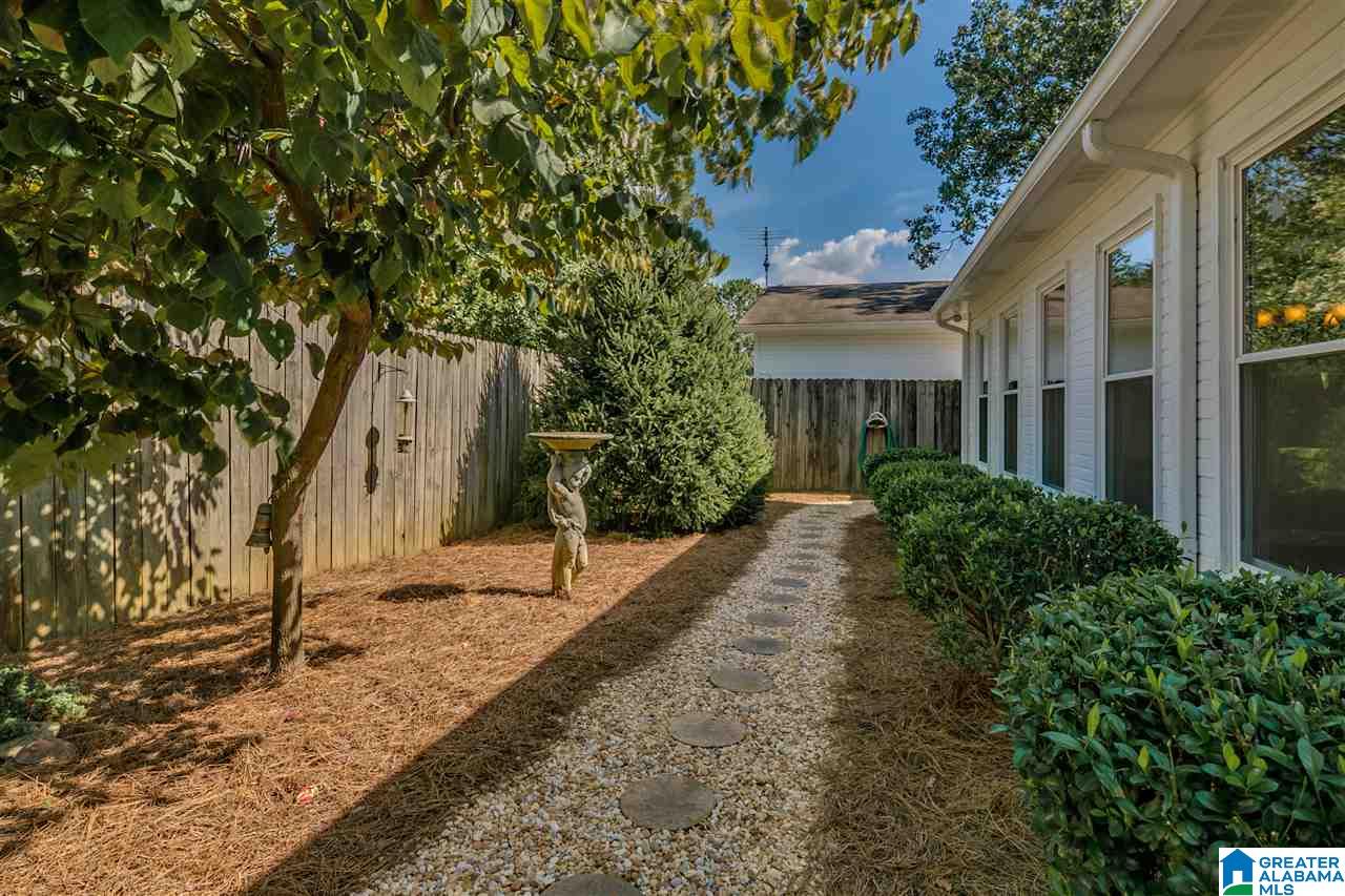 45 Hunters Trace Pelham, AL 35124 - Photo 38 of 48