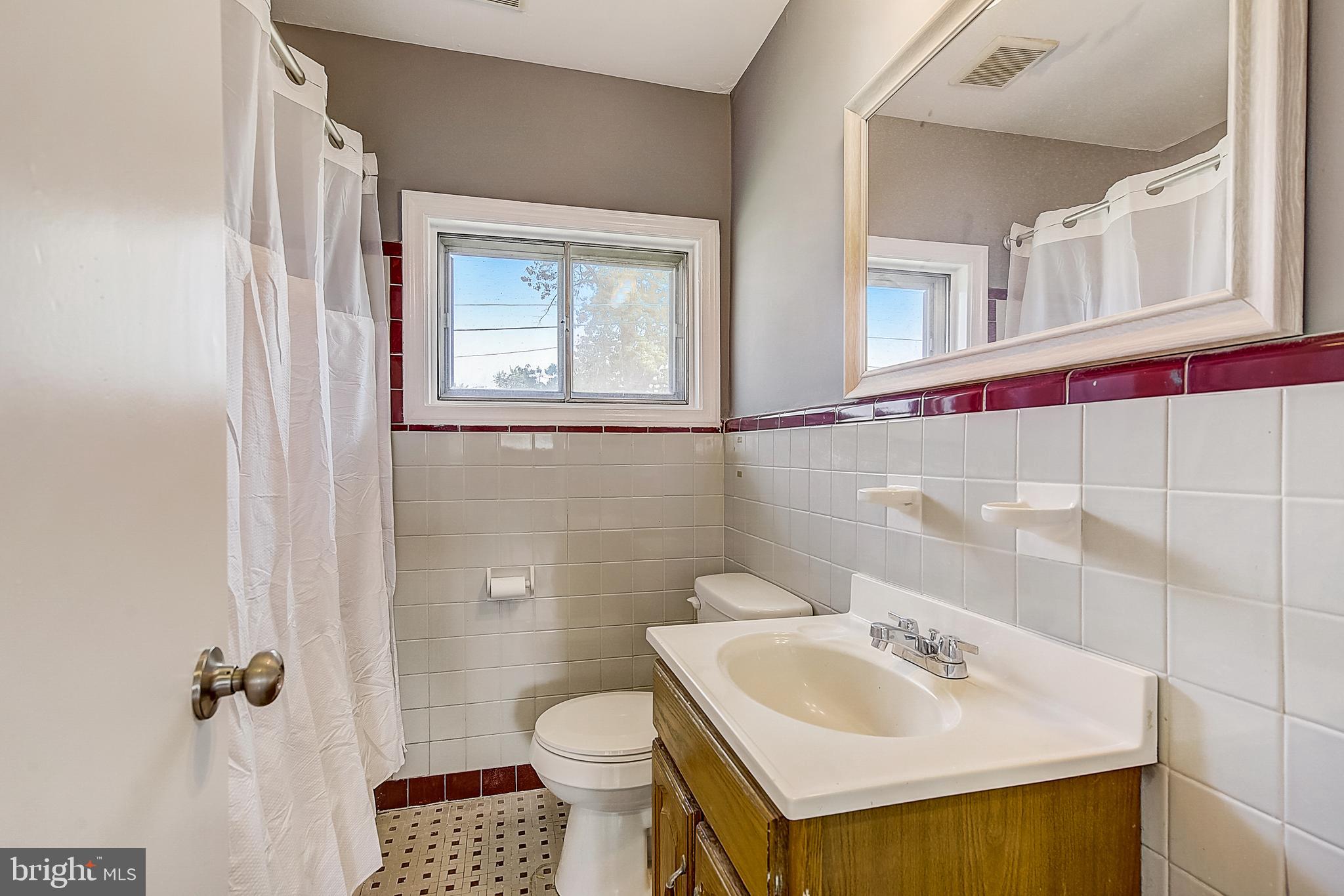 320 Bailey Avenue Maple Shade, NJ 08052 - Photo 13 of 25 Gallery Image 13
