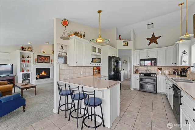 $1,150,000 | 288 Meadowlark Lane, Touchet, WA 99360