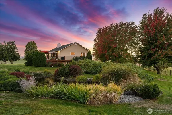 a picture of floor plan