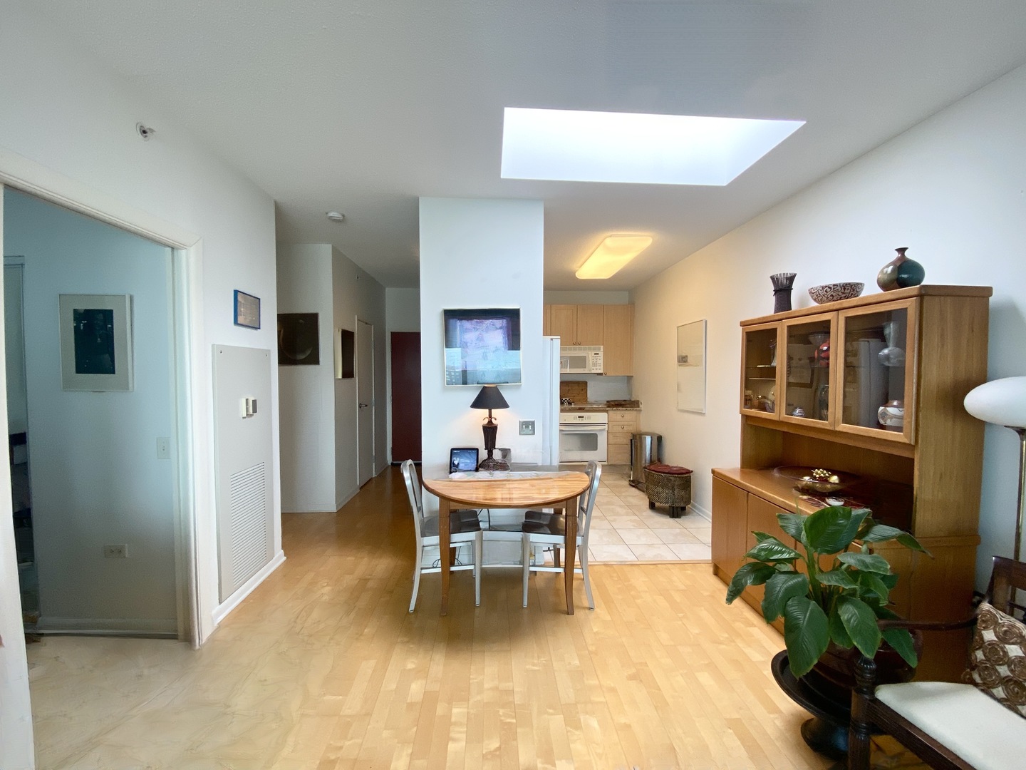 800 Elgin Road, Unit PH12 Evanston, IL 60201 - Photo 4 of 21 Gallery Image 4