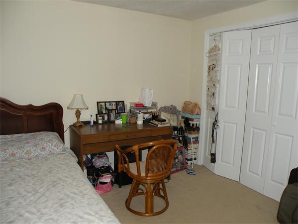 14 Wrentham Road Worcester, MA 01602 - Photo 8 of 13