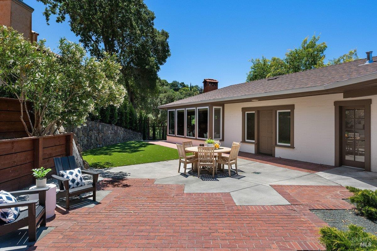 111 Deer Hollow Road San Anselmo, CA 94960 - Photo 47 of 70