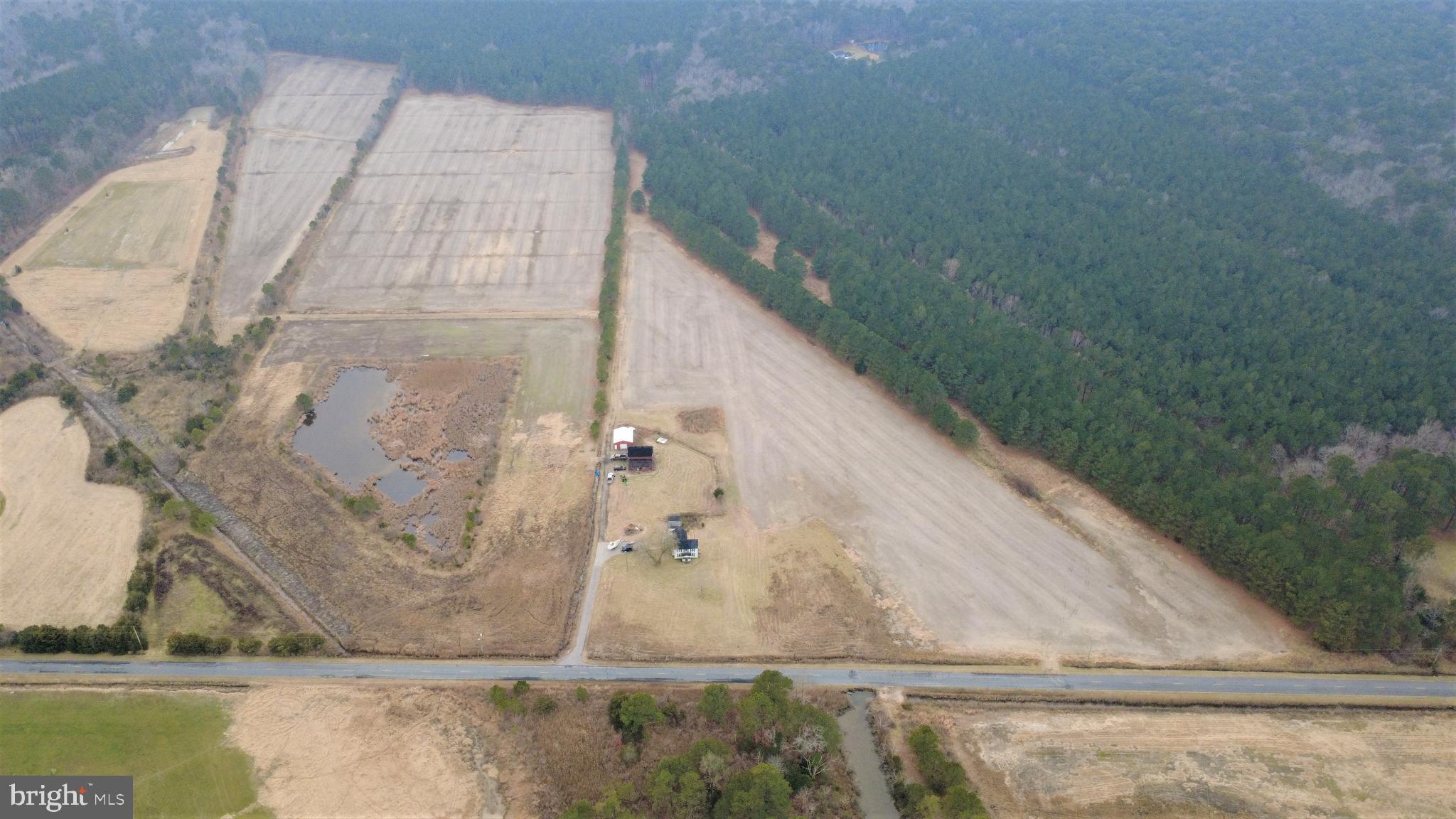 1829 Brannock Neck Road Cambridge, MD 21613 - Photo 11 of 55 a view of a balcony