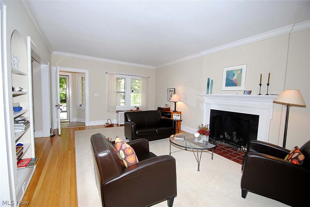 3094 Corydon Road Cleveland, OH 44118 - Photo 10 of 28
