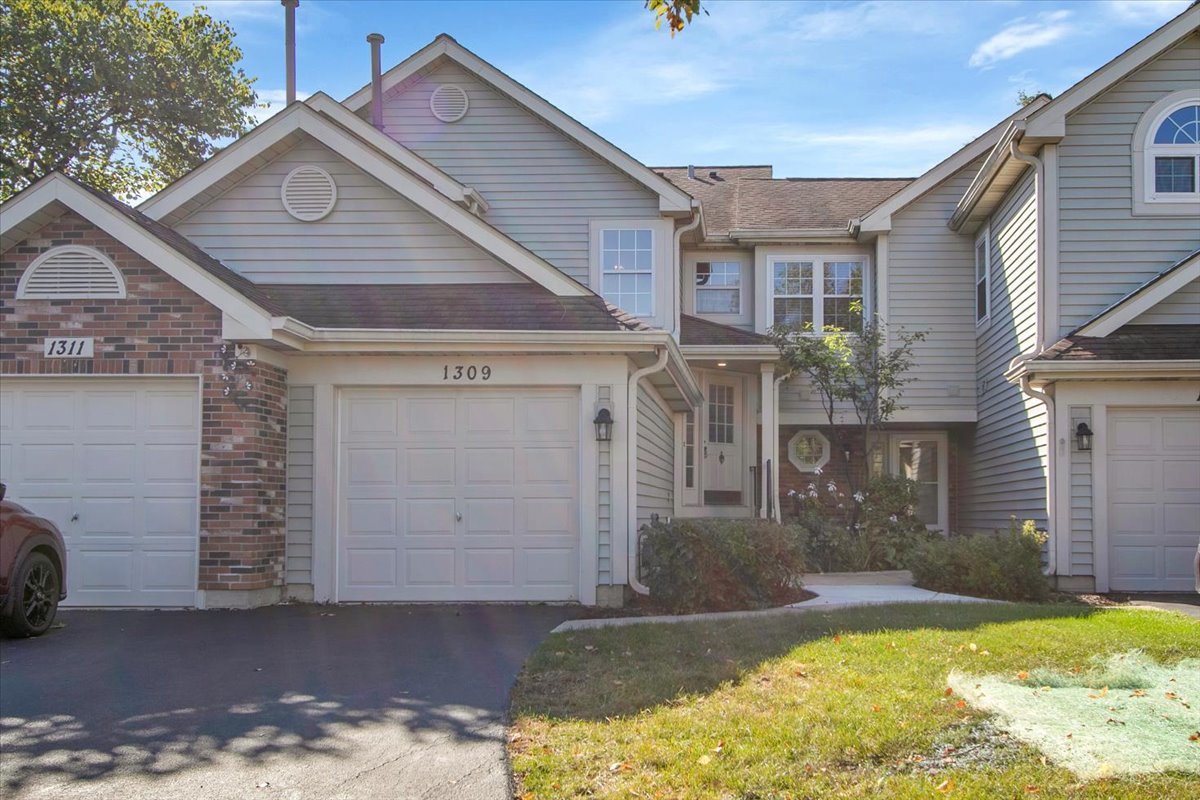 1309 Coldspring Road, Unit 1309 Carol Stream, IL 60188 - Photo 1 of 31