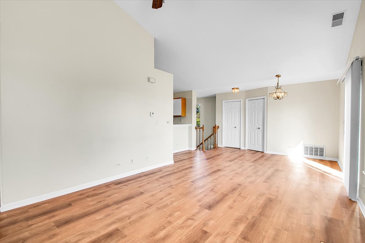 1309 Coldspring Road, Unit 1309 Carol Stream, IL 60188 - Photo 7 of 31