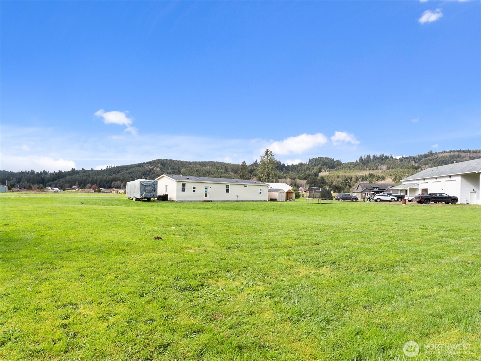 4 Nature Loop Cathlamet, WA 98612 - Photo 23 of 25 Gallery Image 23