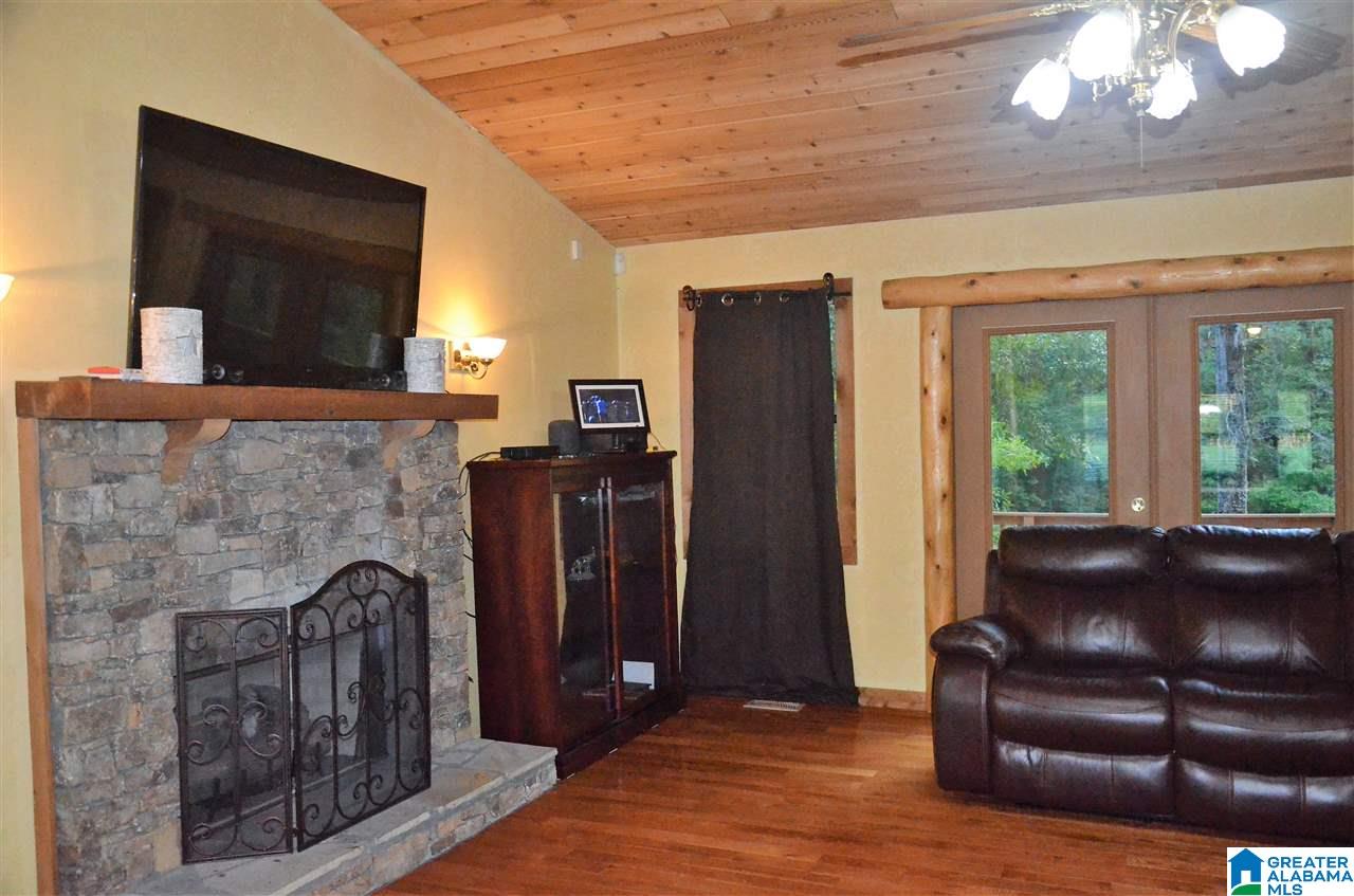 915 Jones Road Ohatchee, AL 36271 - Photo 15 of 42
