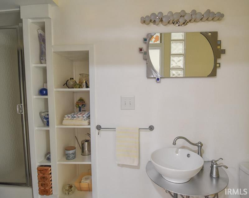 6560 North Viking Ridge Road Bloomington, IN 47408 - Photo 26 of 36 Gallery Image 26