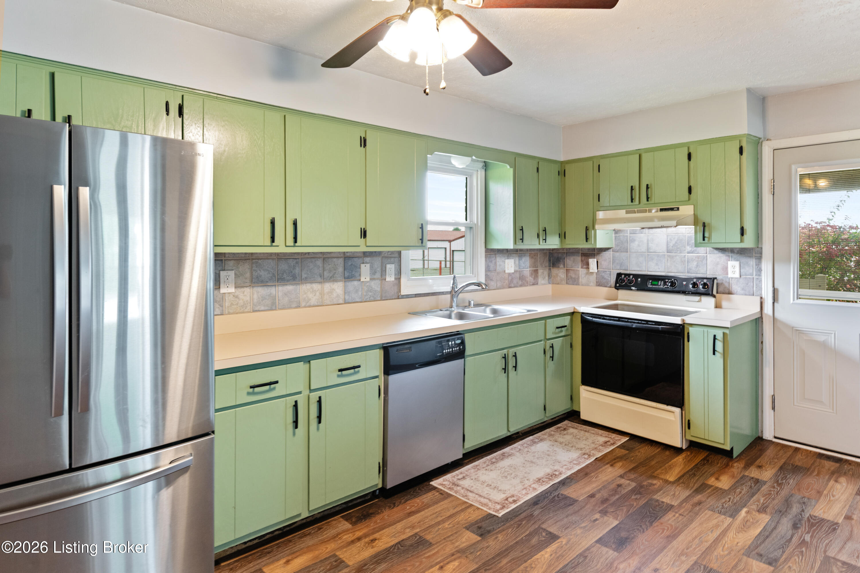156 Old Ford Road Shepherdsville, KY 40165 - Photo 7 of 45 156OldFordRd-10