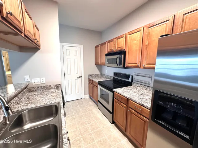 $212,000 | 1941 Tara Court, Unit 203, Greenville, NC 27858