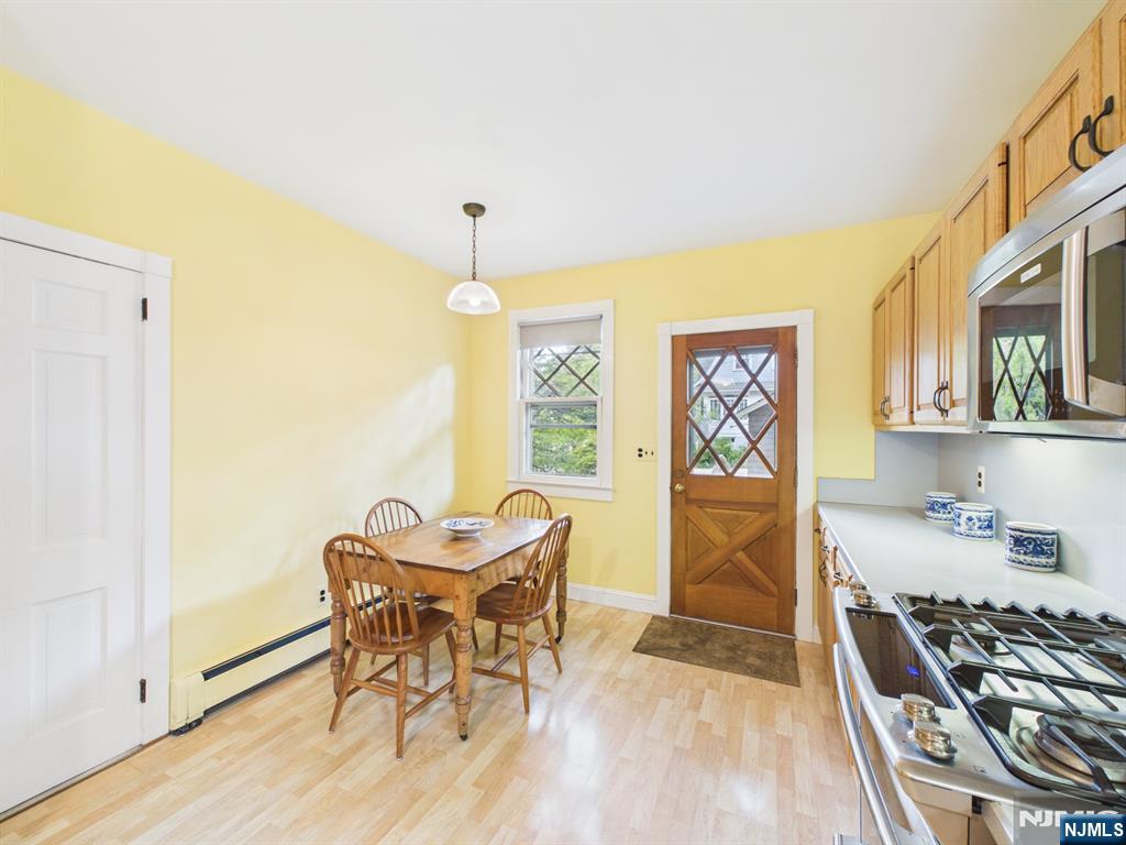 41 Randolph Place Ridgewood, NJ 07450 - Photo 17 of 29