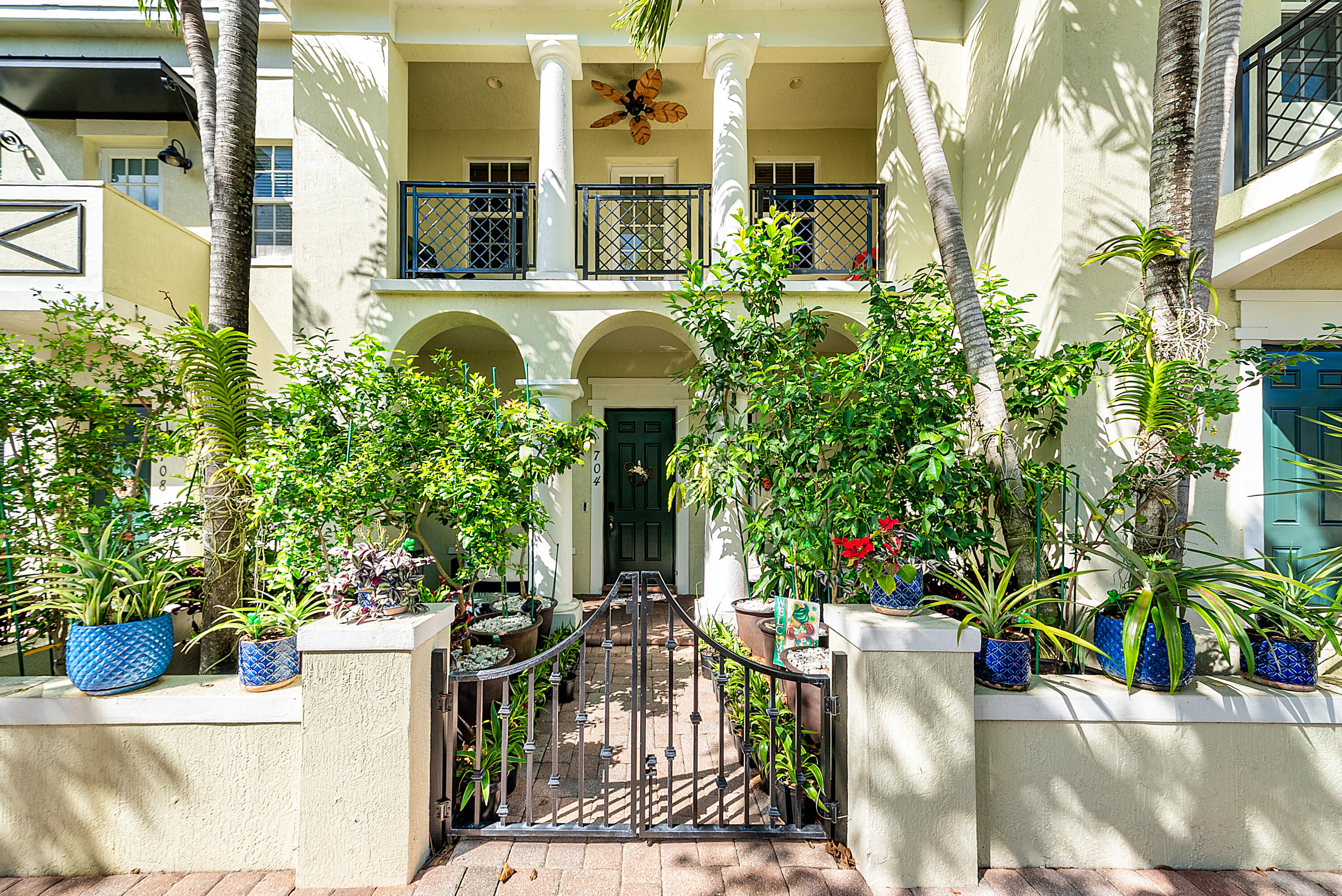 704 Northwest 83rd Place Boca Raton, FL 33487 - Photo 2 of 42 Central park Boca Raton