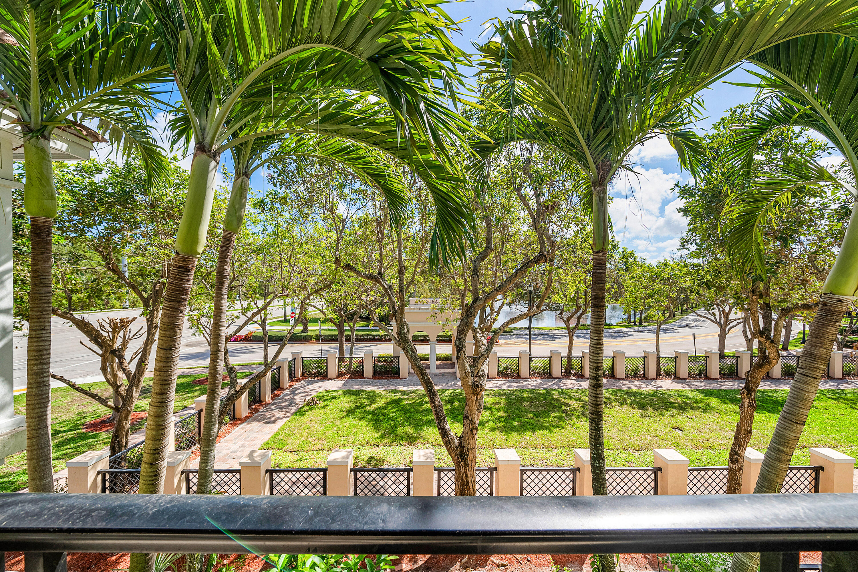 704 Northwest 83rd Place Boca Raton, FL 33487 - Photo 37 of 42 024-704Northwest83rdPlace-BocaRaton-FL-3