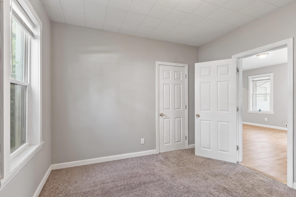16 Doane Street Worcester, MA 01607 - Photo 16 of 42