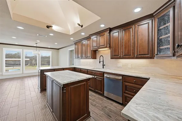 $899,999 | 7401 Bent Trail, Mansfield, TX 76063